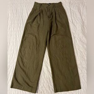 GAP women linen blend  Khaki Green Chinos